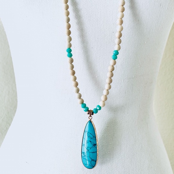 BOHEMIAN BLUE TEARDROP NECKLACE - Picture 4 of 7